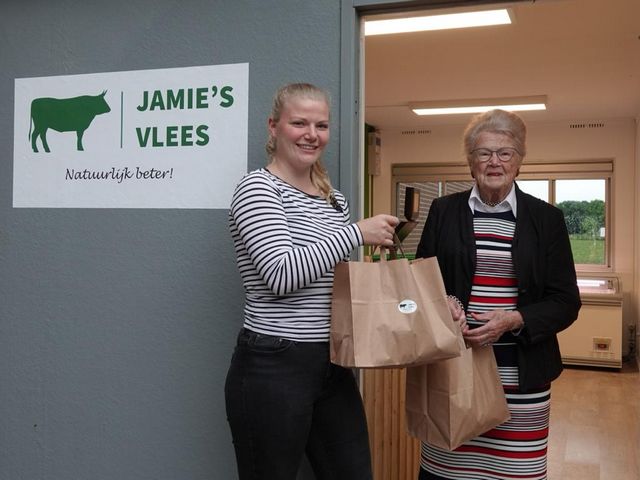 Eerste klant Jamies Vlees